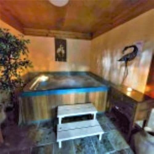 Double Chalet with Hot Tub