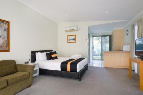 Premier Suite with Courtyard