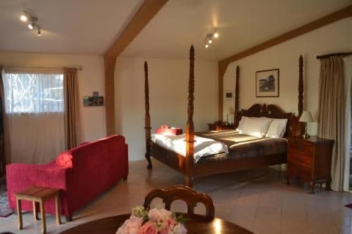 Cottage - E
