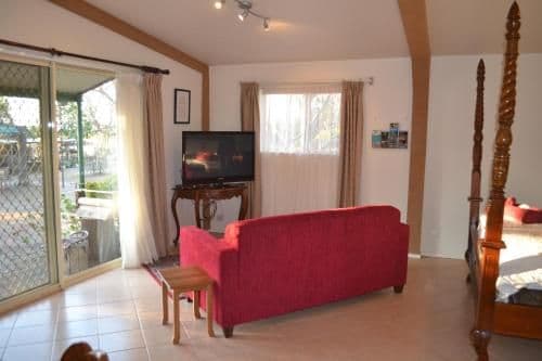 Cottage - E