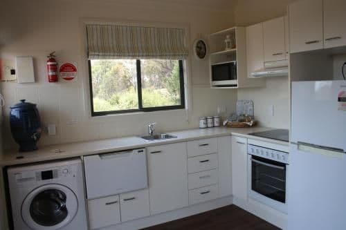 One-Bedroom Cottage with King Bed
