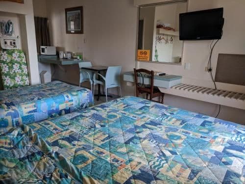 Twin Room with Private Bathroom