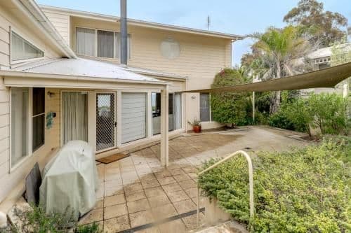 Four-Bedroom Holiday Home