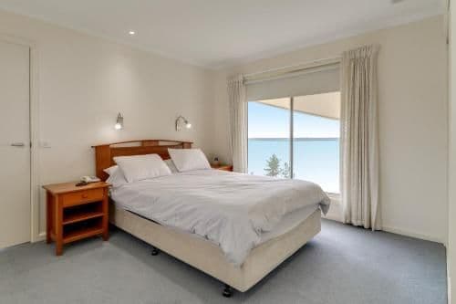 Four-Bedroom Holiday Home