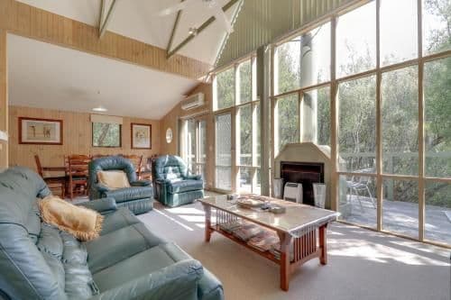 Three-Bedroom Holiday Home 