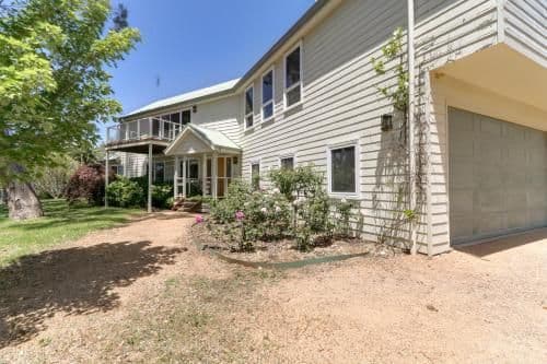 Four-Bedroom Holiday Home