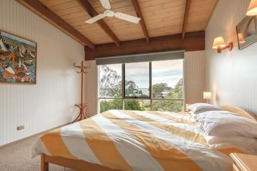 Three-Bedroom Holiday Home 
