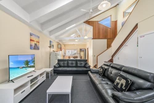 Apartment with Sea View - Split Level