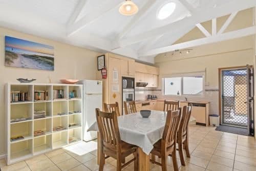 Apartment with Sea View - Split Level