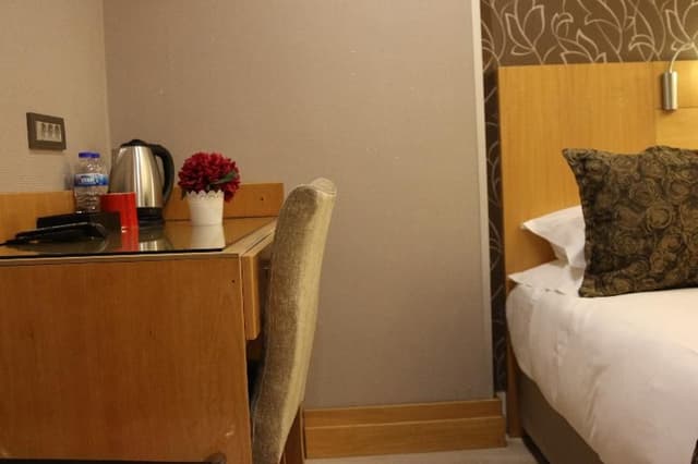 JUNIOR SUITE WITH DOUBLE BED