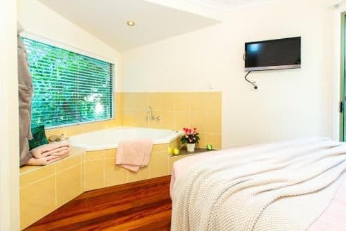 Classic Cottage with Spa Bath