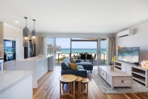 Premium Deluxe Two-Bedrooms Apartment With Balcony - Ocean View
