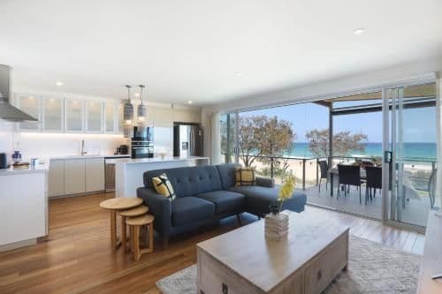Premium Deluxe Two-Bedrooms Apartment With Balcony - Ocean View
