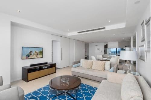Large Two-Bedroom Apartment + Study (Level 58)