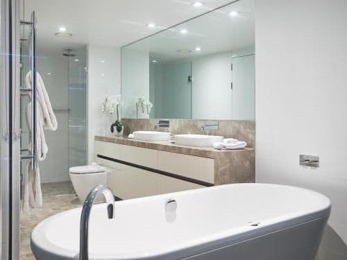Four Bedroom Sub-Penthouse Apartment with Ocean View