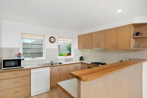 Large Garden Apartment