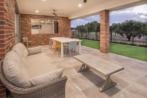 Four-Bedroom Holiday Home