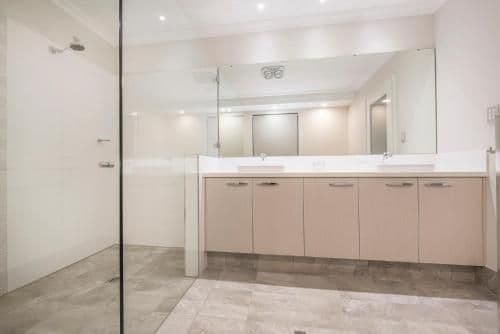 Four-Bedroom Holiday Home