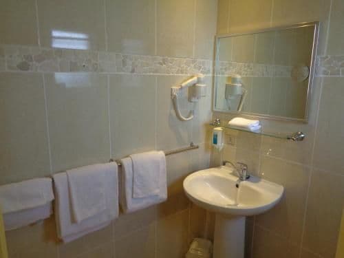 Executive Queen Room with River View