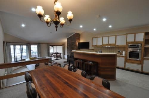 Two-Bedroom Apartment (4 Adults)