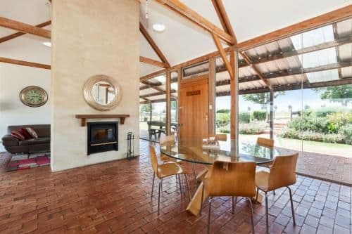 One-Bedroom Cottage