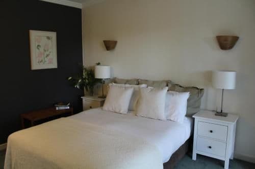 Standard Queen Suite