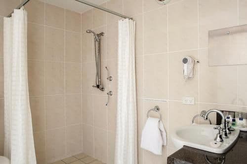Executive Easy Access Room