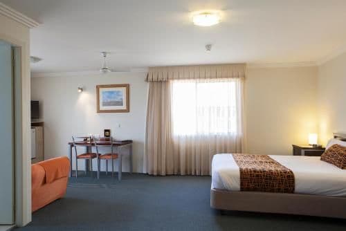 Executive Queen Room