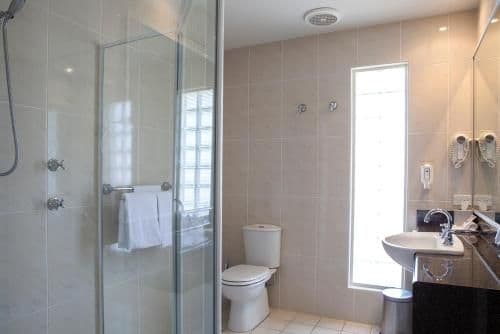 Executive Queen Room