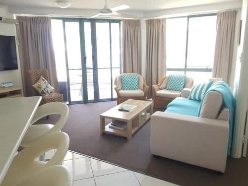 Excellsior One-Bedroom Superior Apartment