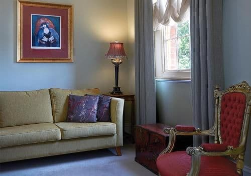 Queen Room