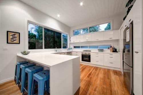 Three-Bedroom House with Private Pool 