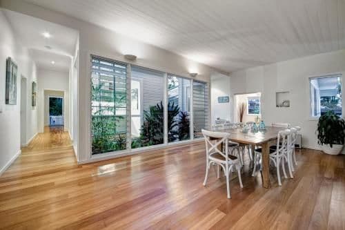 Three-Bedroom House with Private Pool 