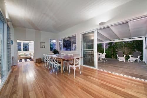 Three-Bedroom House with Private Pool 