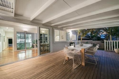 Three-Bedroom House with Private Pool 