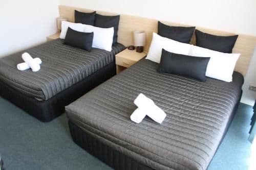 Deluxe Queen Room