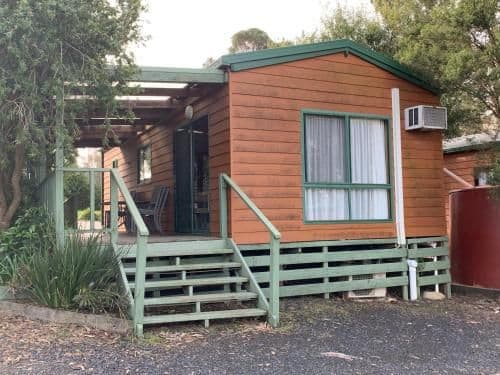 Large Two-Bedroom Cabin - Park Cabin 