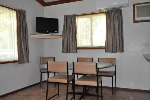 Two-Bedroom Cabin - Park Cabin