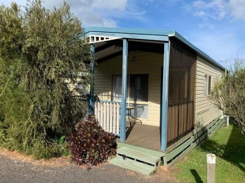 Large Two-Bedroom Cabin - Park Cabin 