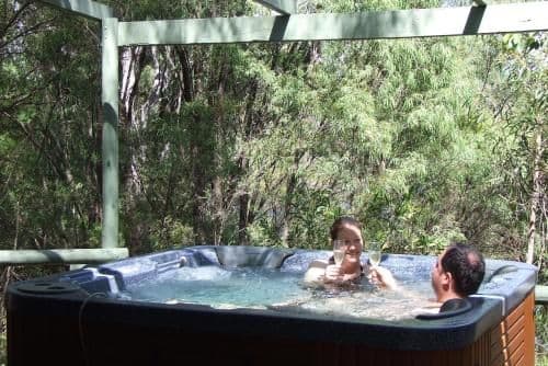 Two-Bedroom Chalet with Spa Bath