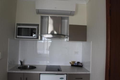 Standard Triple Room (Non Pet-Friendly)