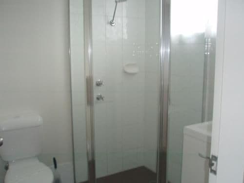 Single Room (Non Pet-Friendly)