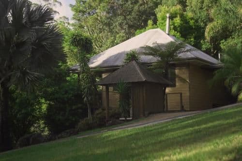 Valley View One-Bedroom Cottage with Hot Tub
