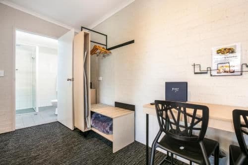 Twin Studio with Two Queen Beds
