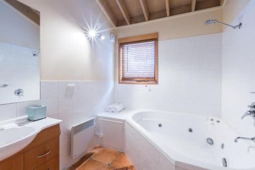 Three-Bedroom Deluxe Room - Non-Smoking