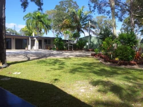 Deluxe Double Room (2 Adults + 1 Child)