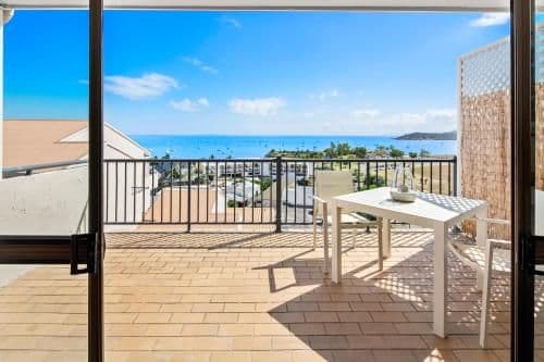 Apartment with Sea View