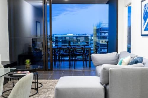 Two-Bedroom Apartment with Balcony and Mountain View