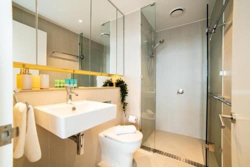 Three Bedroom / Two Bathroom Apartment with Sea Views