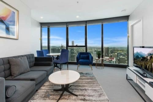 Two-Bedroom One Bathroom Sky High Apartment (4 Guests)